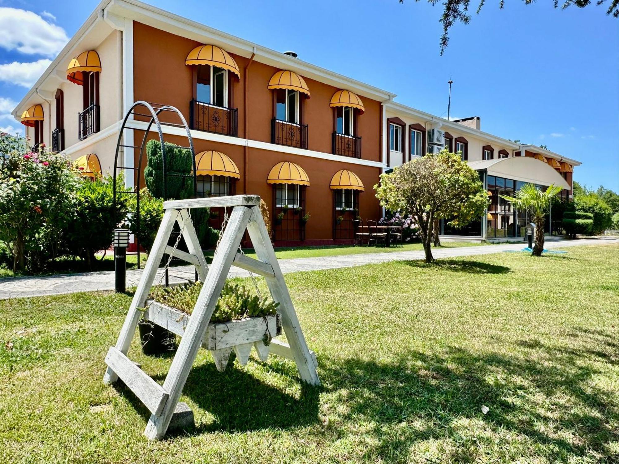 Sapanca Resort Hotel Сакарья Экстерьер фото